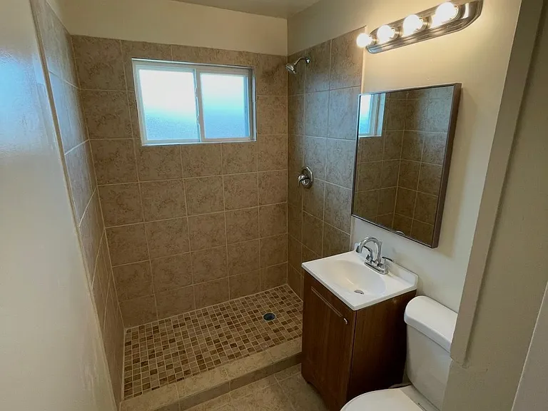 5712 Decatur Way — Photo 9