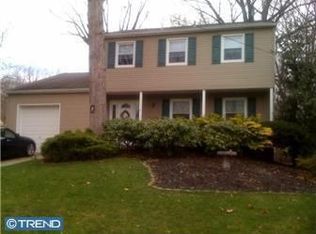 6 Evans Ln, Cherry Hill, NJ 08003