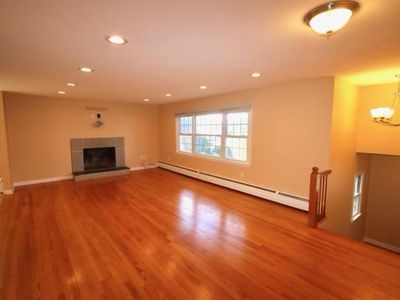 420 S Main St, West Hartford, CT, 06110