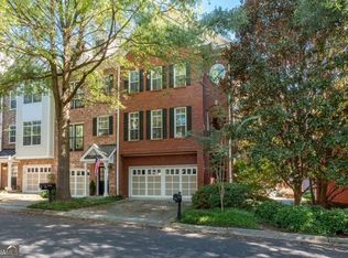 1116 Glenridge Pl #605, Atlanta, GA 30342