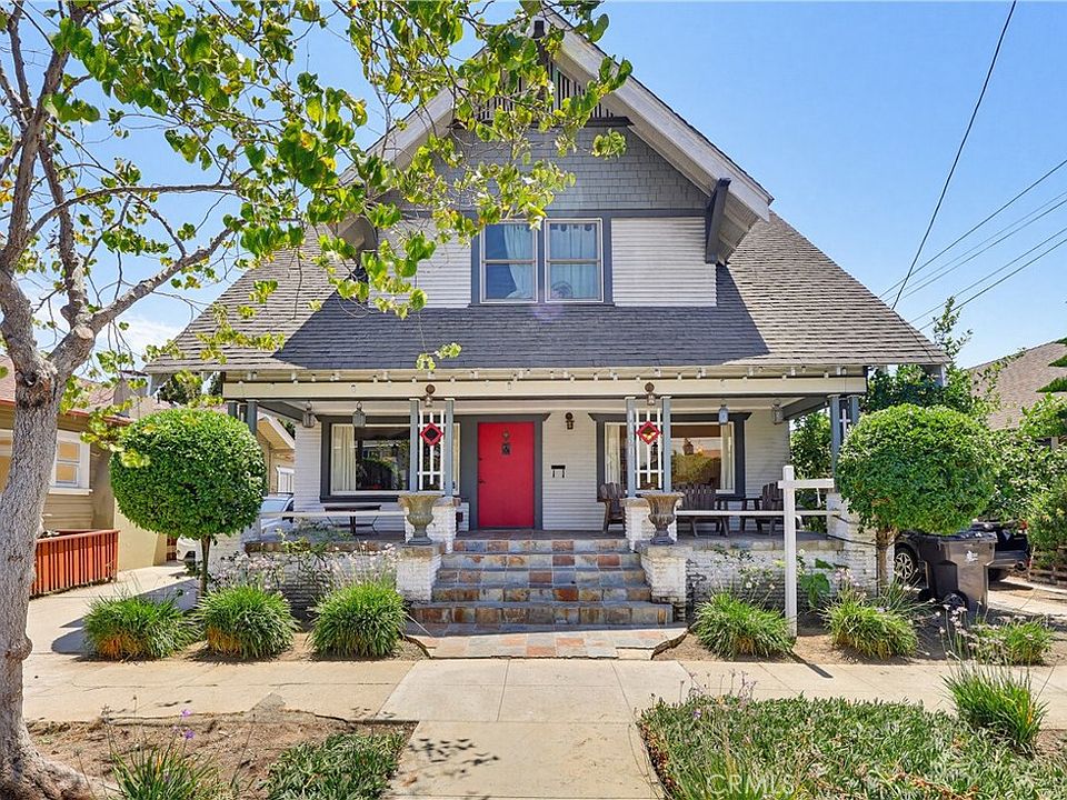 1st image of 1130 E Appleton St