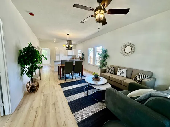 1234 E St, Reedley, CA 93654