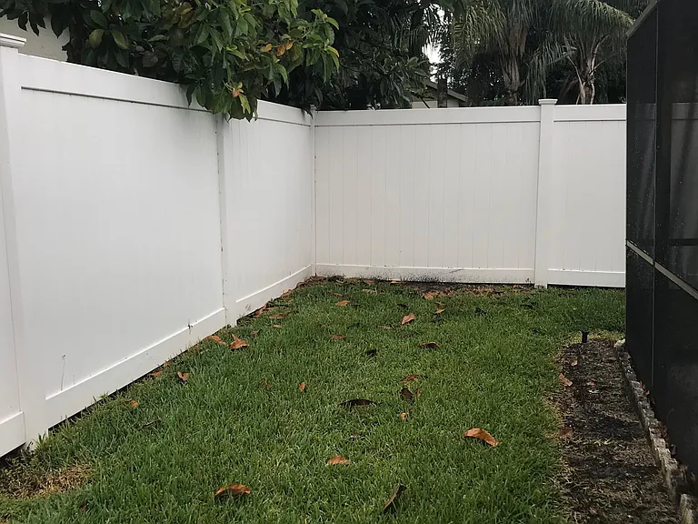 7420 Spring Villas Cir — Photo 32