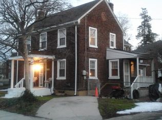 960 Trent Rd, Camden, NJ 08104