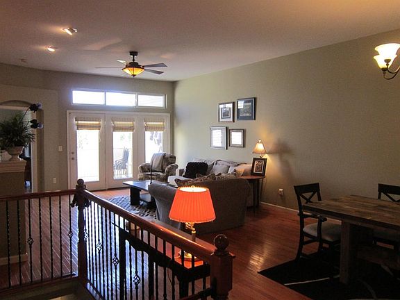 3rd image of 4378 English Oak Ct