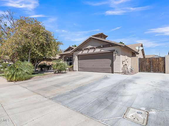 2nd image of 4968 E WESTCHESTER Drive