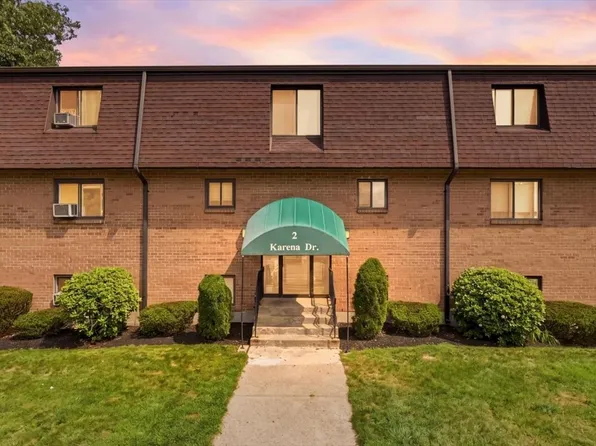2 Karena Dr APT 12, Taunton, MA 02780