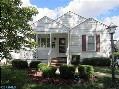 1st image of 668 E Jeffrey Pl