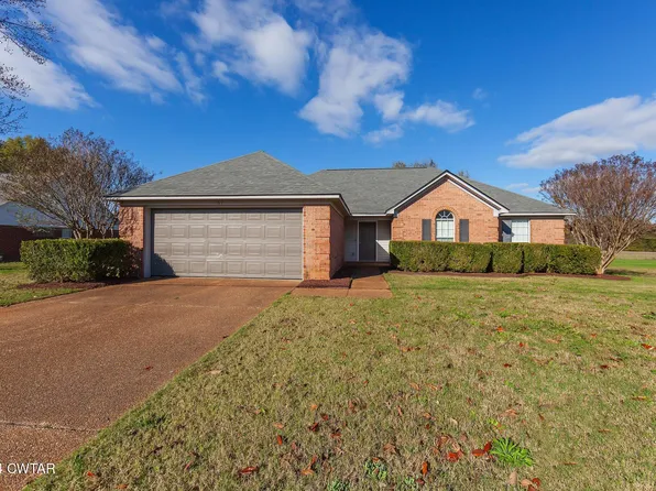 67 Augusta Dr, Humboldt, TN 38343
