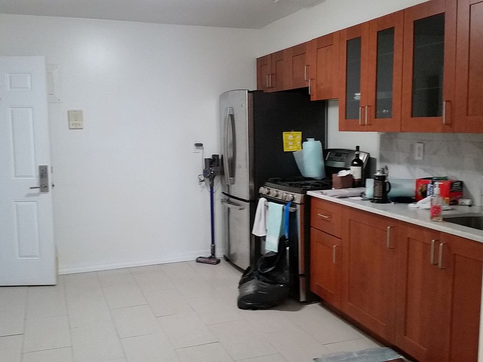1st image of 3150 37th St #1ST