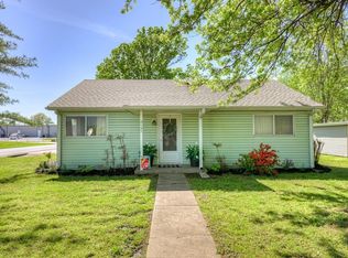 2147 S Main St, Carthage, MO 64836