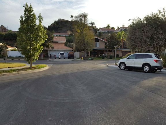 4th image of 1346 Glenmare Ct