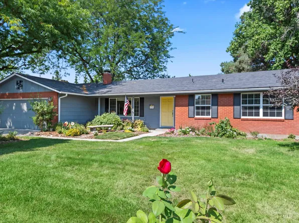 8760 W Pembrook Dr, Boise, ID 83704