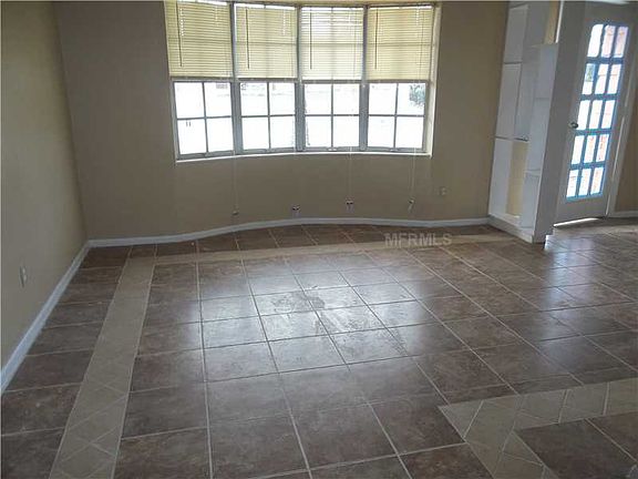 3rd image of 3336 Briar Cliff Dr
