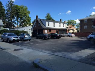 4 Angell Ct, Providence, RI 02906