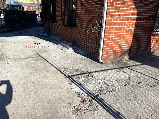 Rented by Voro NYC | media 21