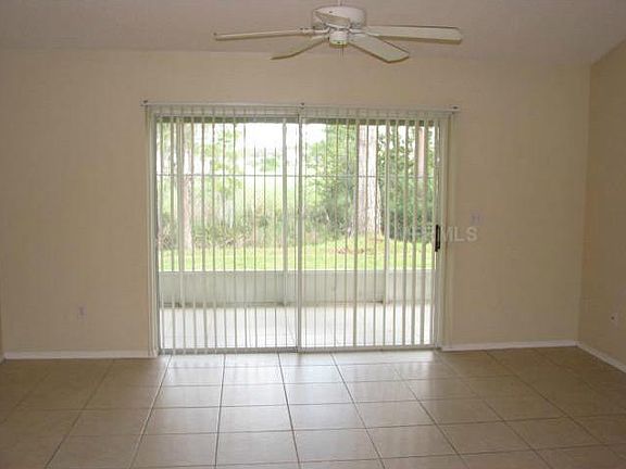 4th image of 13321 Laver Ln