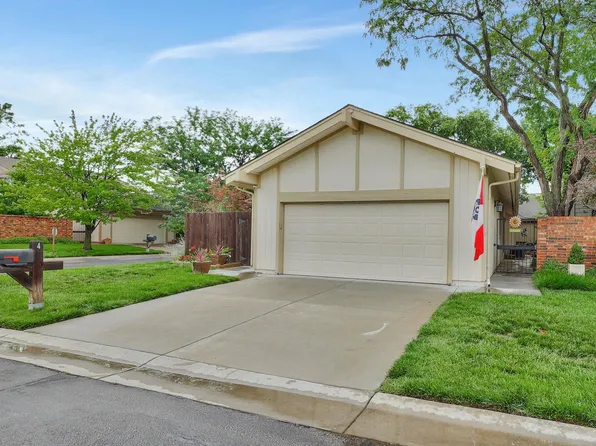 7700 E 13th St N Unit 4, Wichita, KS 67206