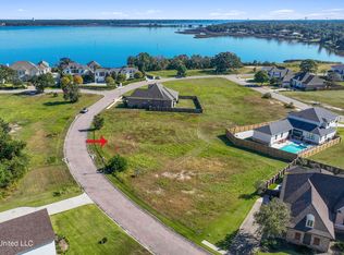 410 Goose Pointe Blvd, Biloxi, MS 39531