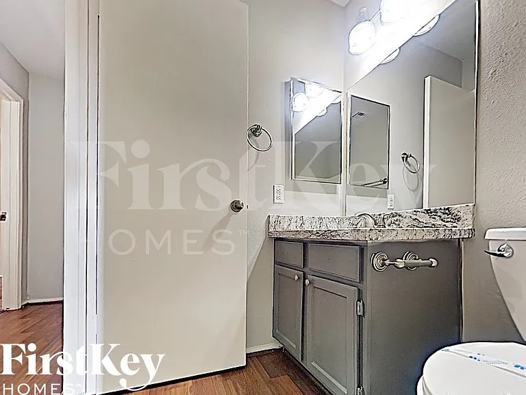 3167 W Foothill Dr — Photo 13