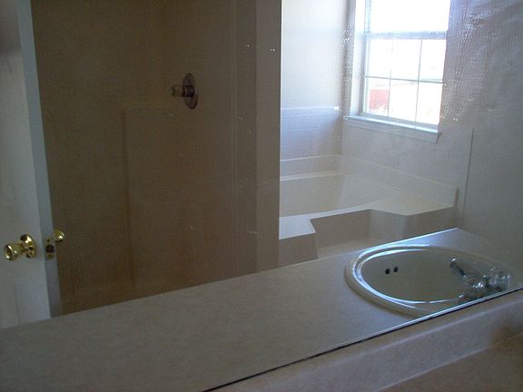 Master Bath with Garden Tub