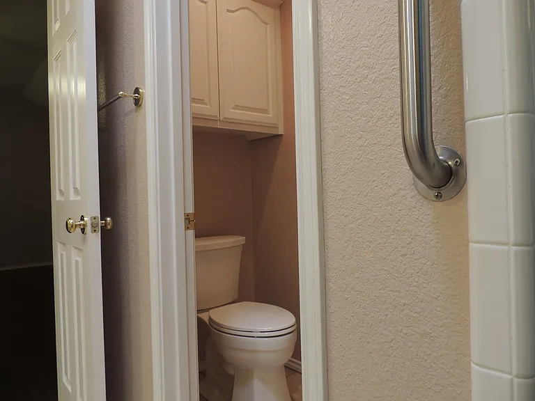 2913 Sunburst Dr — Photo 23