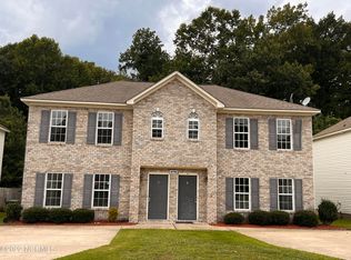 4116 Brook Creek Ln #B, Greenville, NC 27858