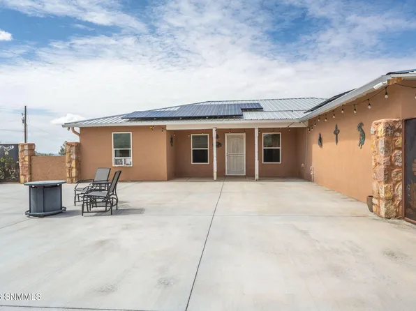 7245 Brahman Rd, Las Cruces, NM 88012