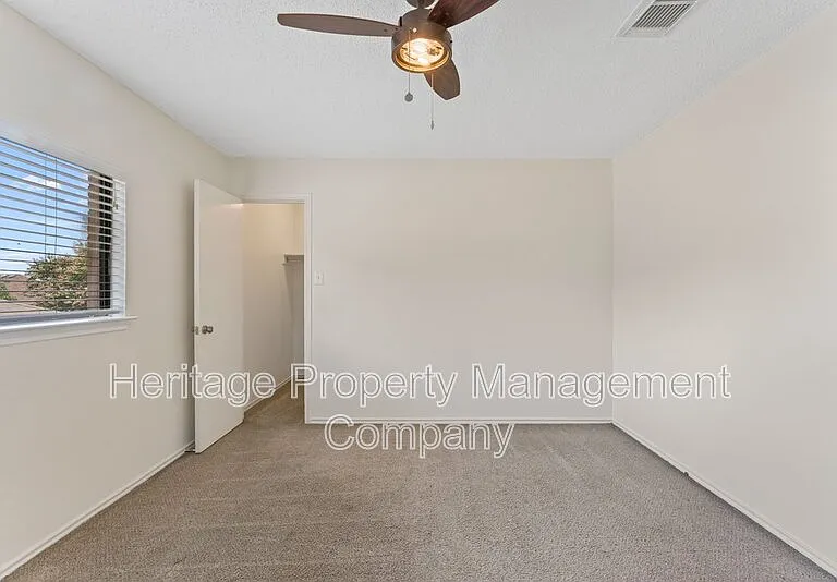 8038 Cantura Mls — Photo 24