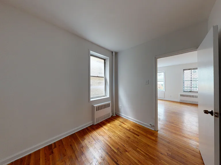 210 Sullivan St #4B — Photo 6