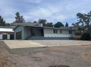 1736 San Pasqual Valley Rd, Escondido, CA 92027