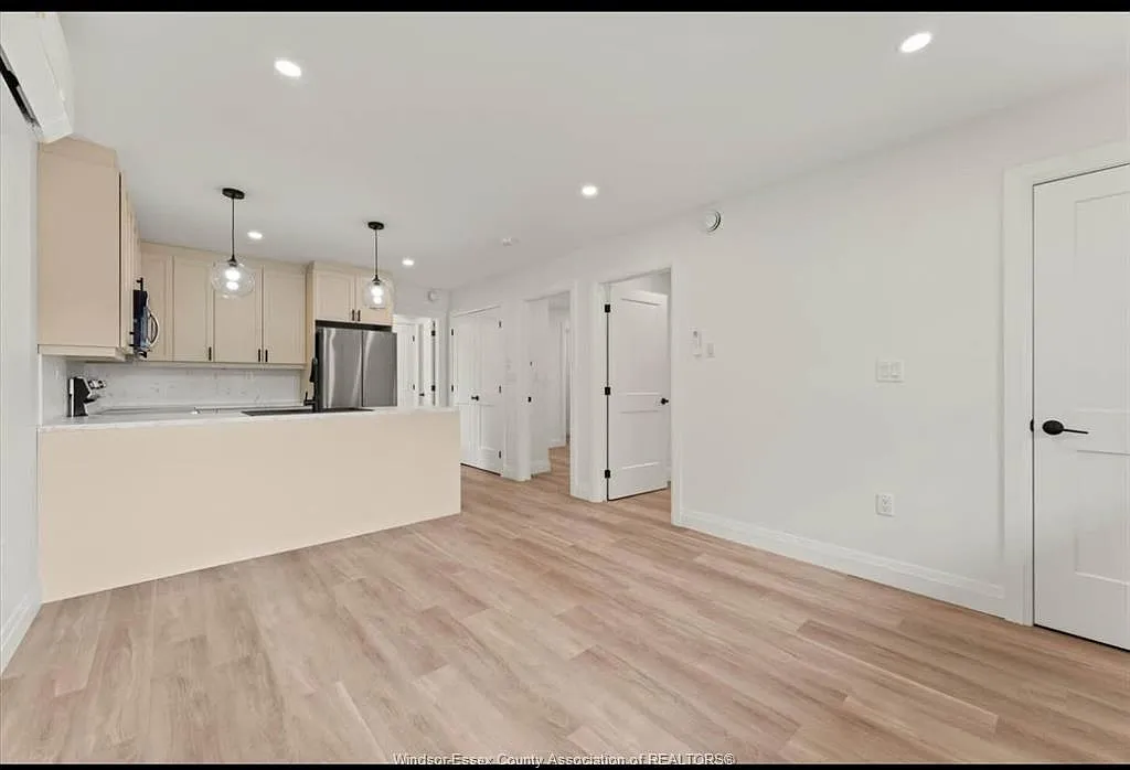 2 bed, $1,750 — Photo 4