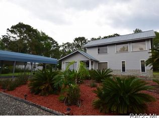 111 S Bauer Rd, Lecanto, FL 34461