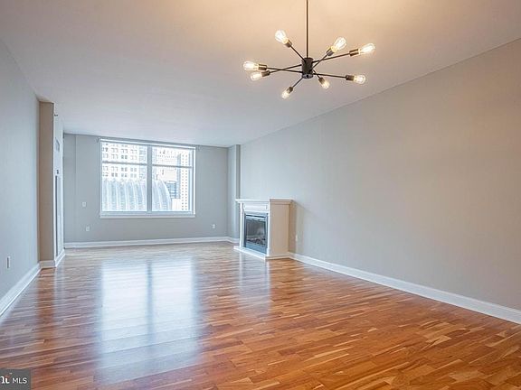 3rd image of 440 S Broad St Unit 1003