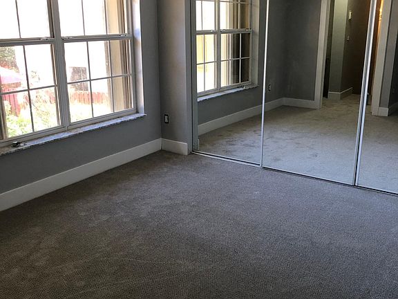 5th image of 2934 SW 22nd Cir APT C