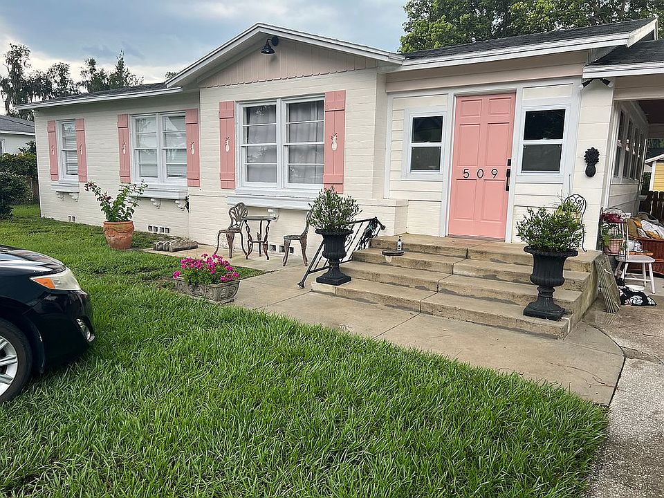 2nd image of 509 Myrtle Ave