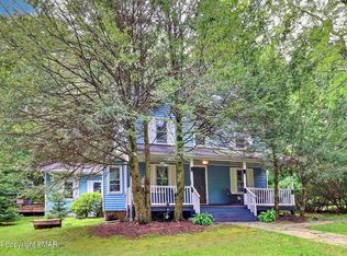 282 Summit Rd, Swiftwater, PA 18370