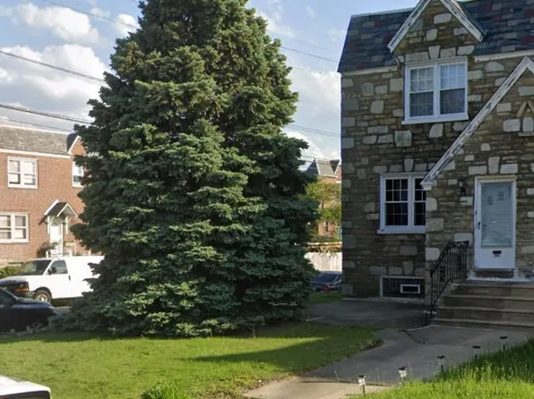 1238 Glenview St, Philadelphia, PA 19111