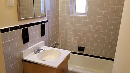 Rented by Realty Queens LLC