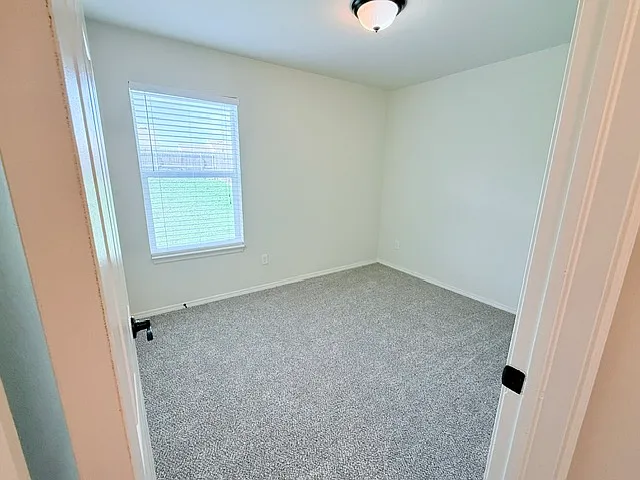 1621 NW 144th Ter — Photo 11