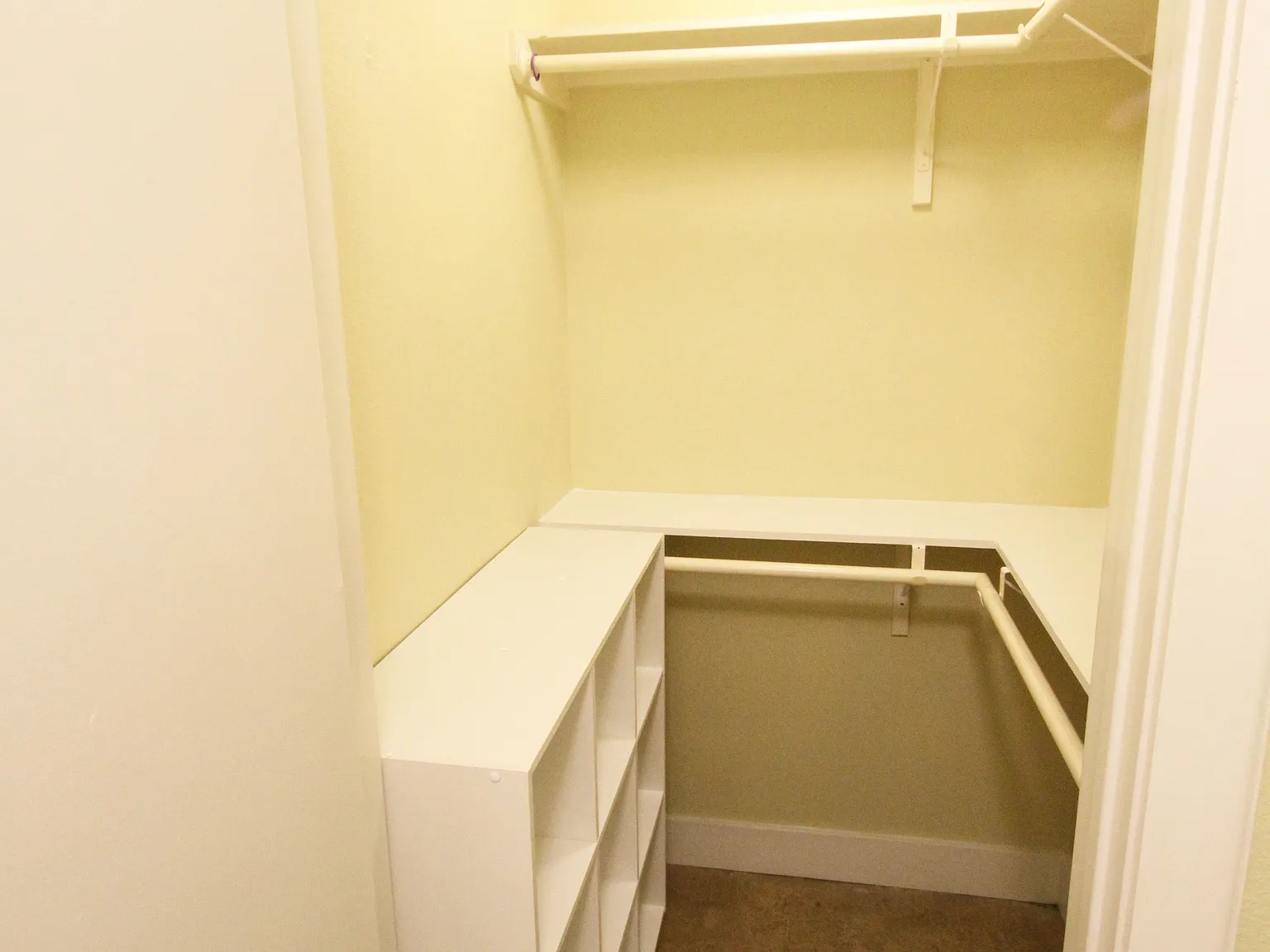 Studio, 450 sqft, $830 — Photo 4