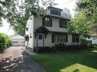 530 Elmgrove Rd, Rochester, NY 14606