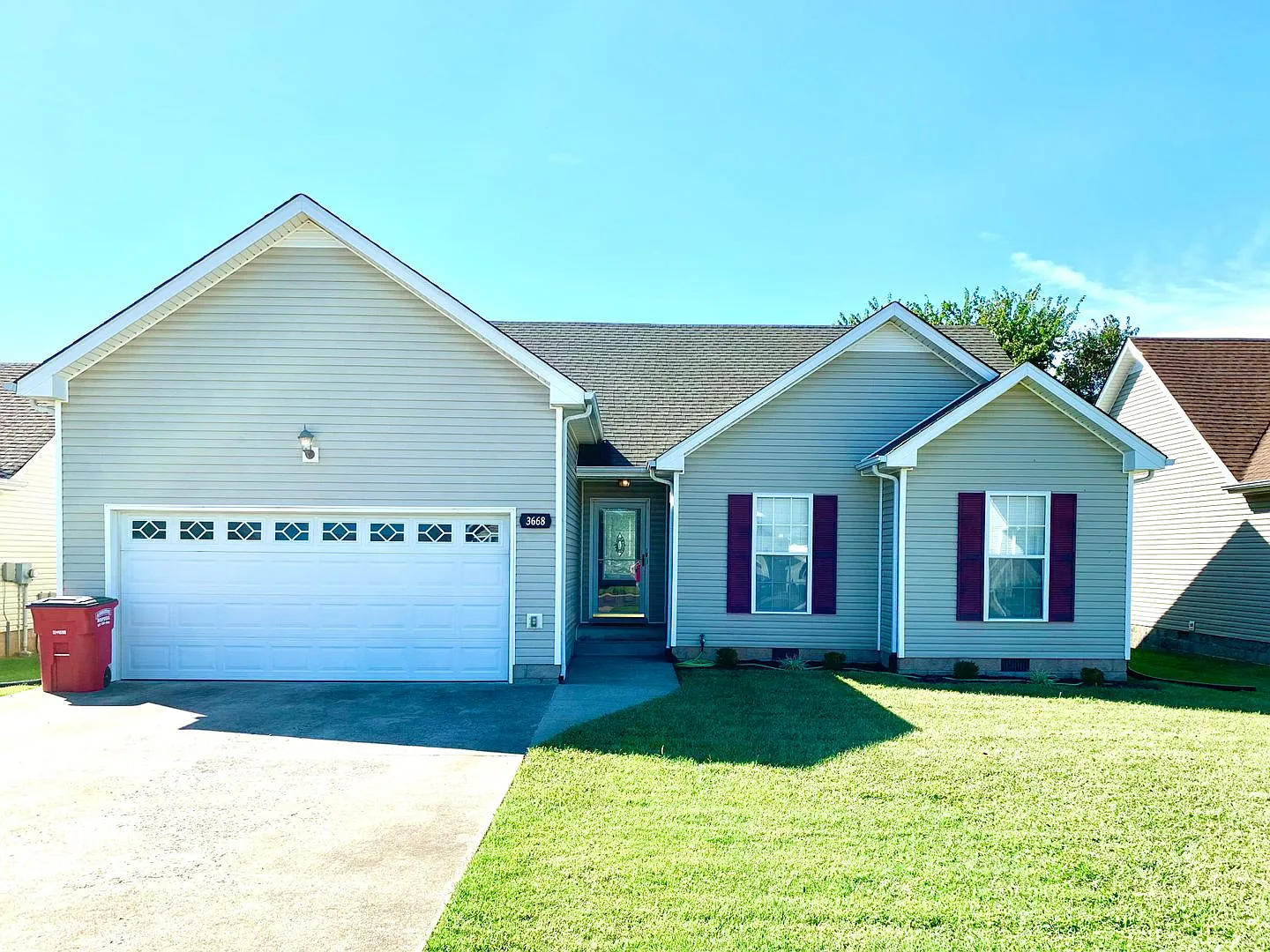 3668 Cindy Jo South - Fully Furnished — Photo 1