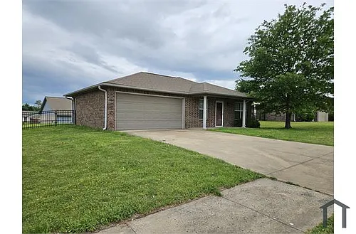 2208 Wewoka St Photo 1