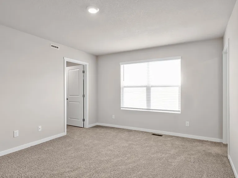 20573 Margo St — Photo 34