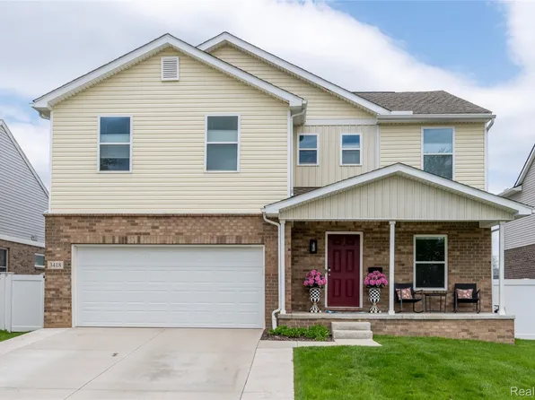 3418 Woodmont Ave, Trenton, MI 48183