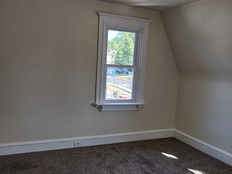 207 S Easton Rd #2 — Photo 6