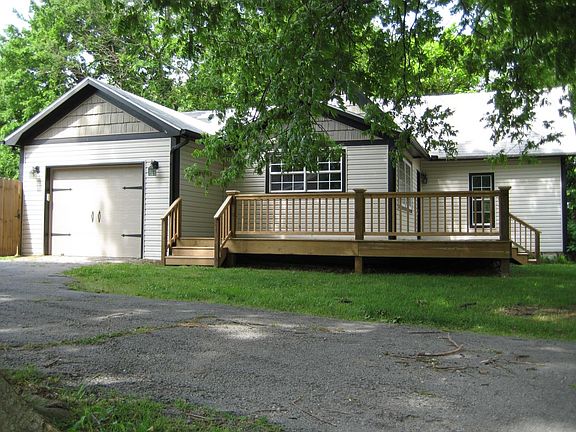 2nd image of 705 SW 2nd St