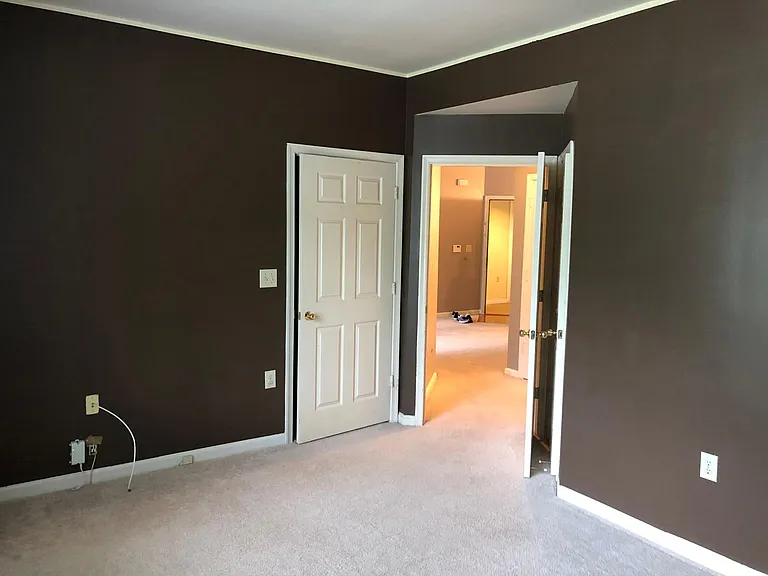 2111 Highcourt Ln #102 — Photo 5