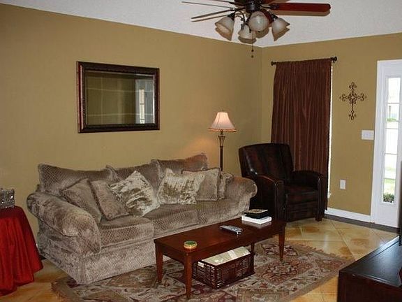 Living Room Trey Ceilings